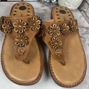 Elegant Tan Floral Women's Sandals